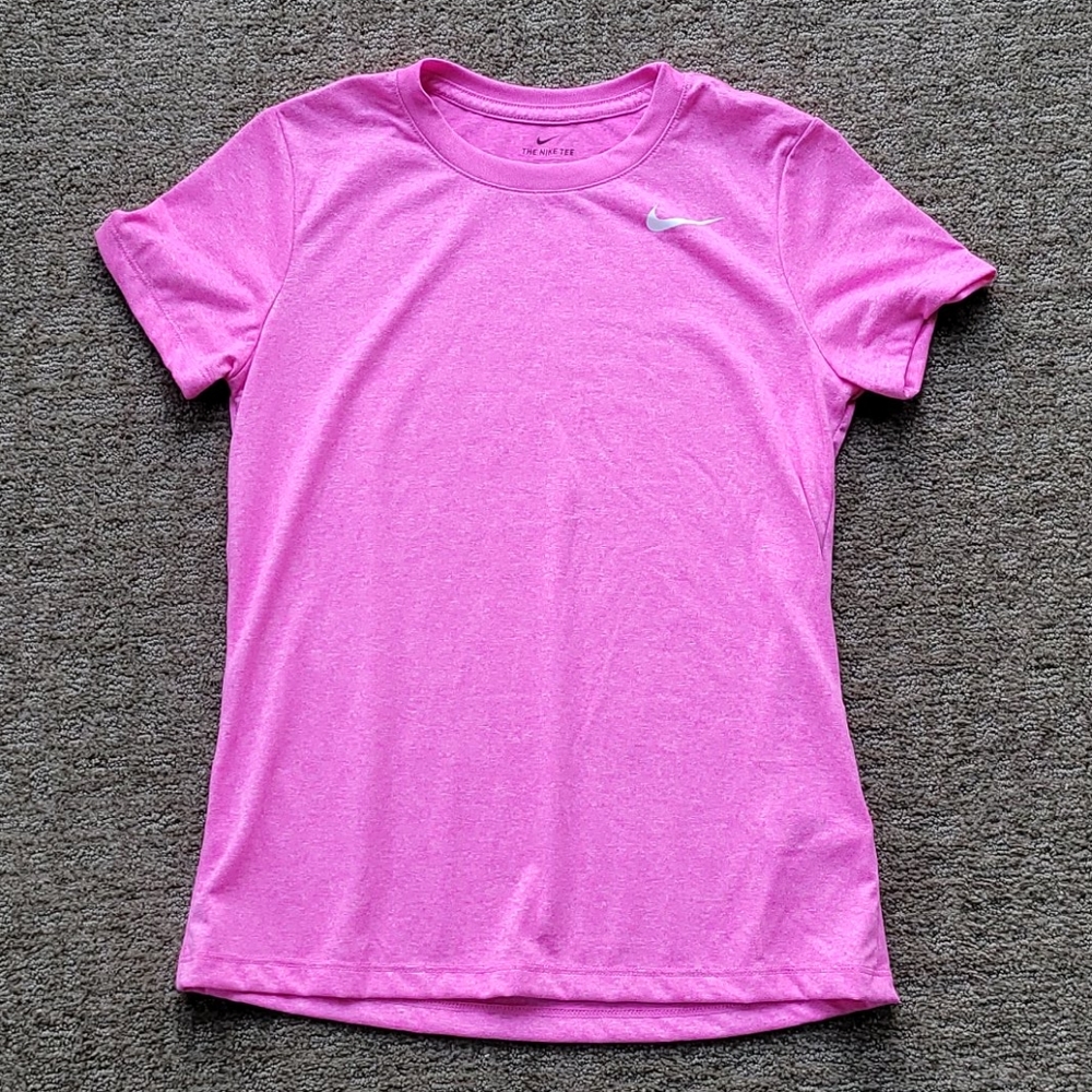Nike T